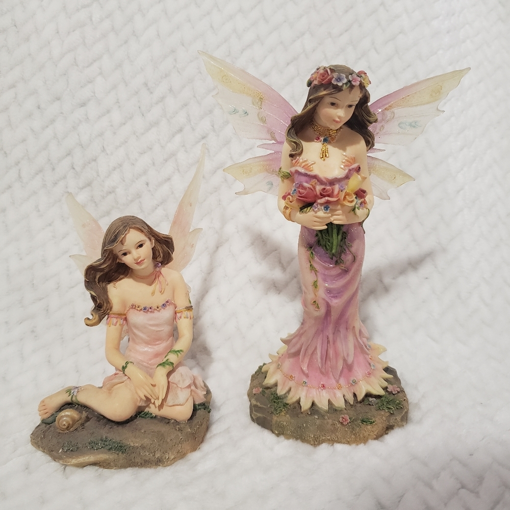 2 Faerie Glen Figures - Decor/Collectibles